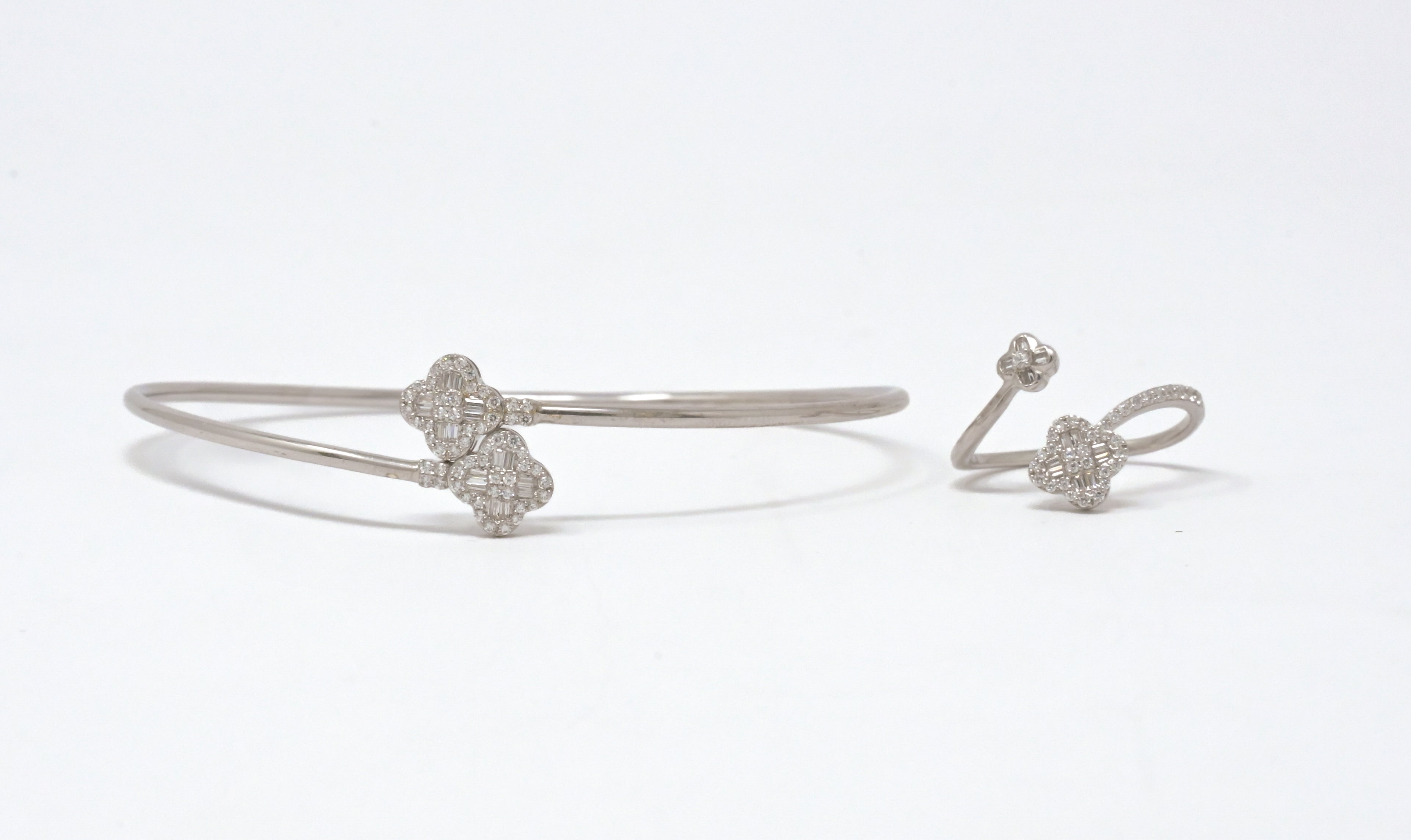 Clover Bloom Silver Ring & Bangle Set