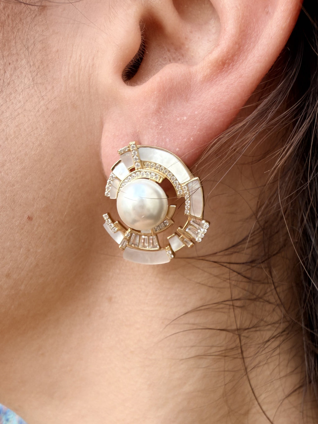Celestia Pearl Statement Set