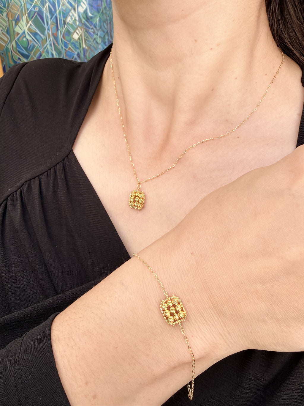 Golden Bloom Medallion Set