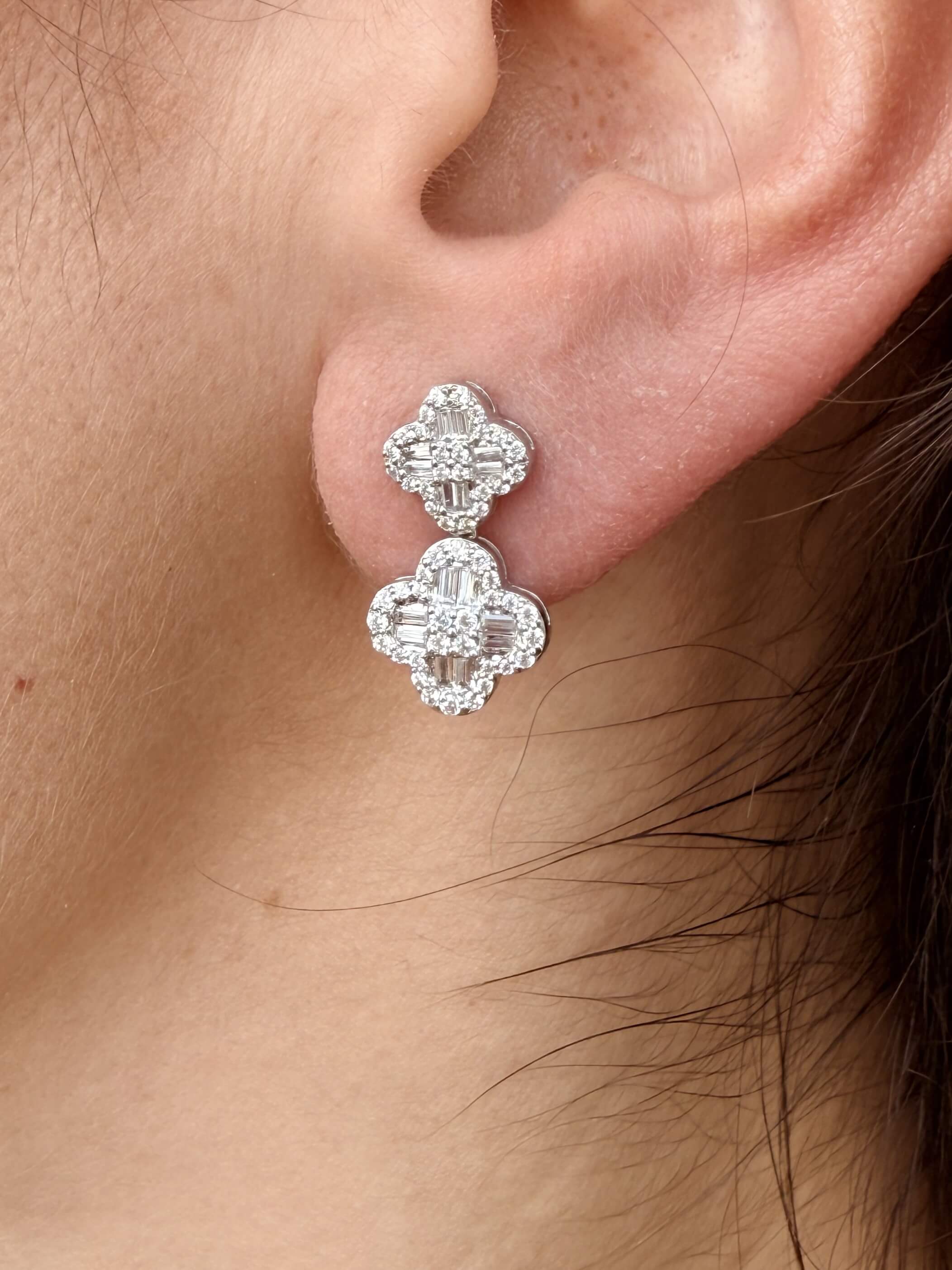 Clover Drop Earrings