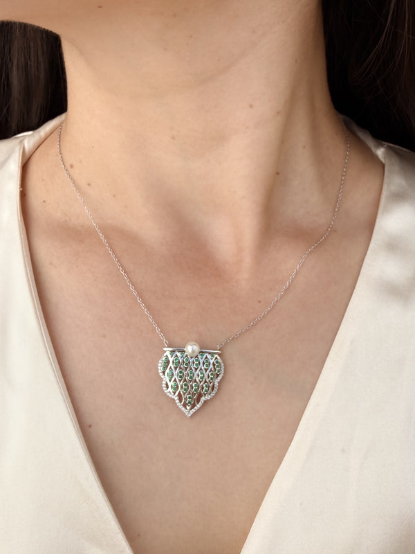 Malika Pendant necklace