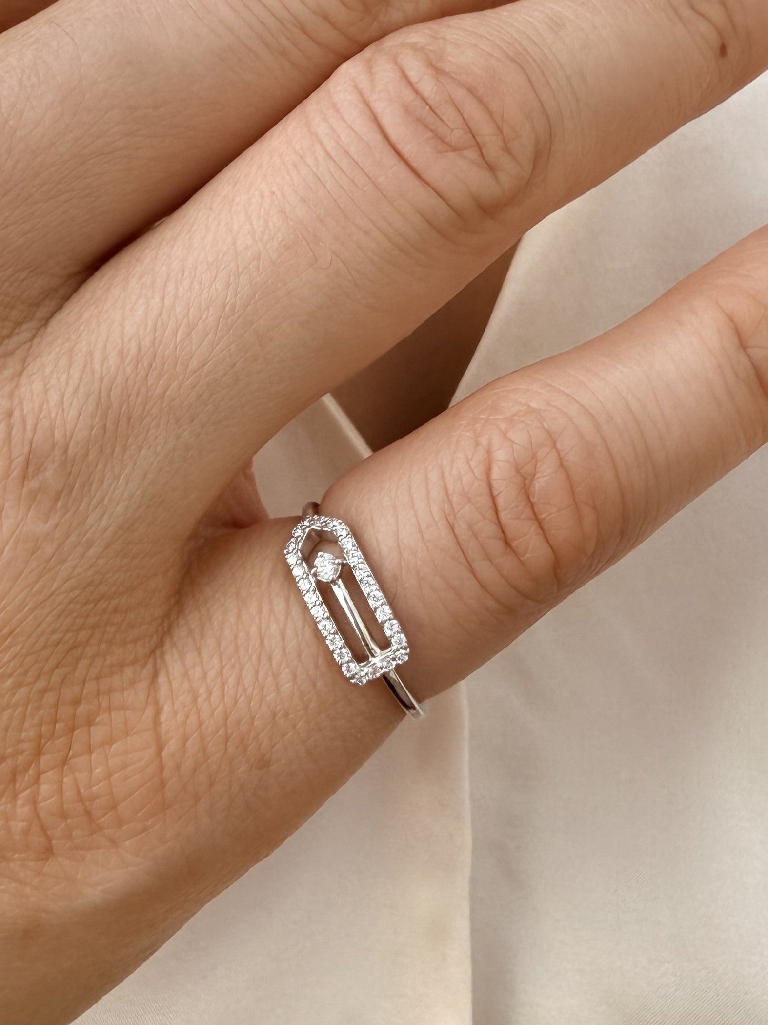 Connected Paperclip Ring