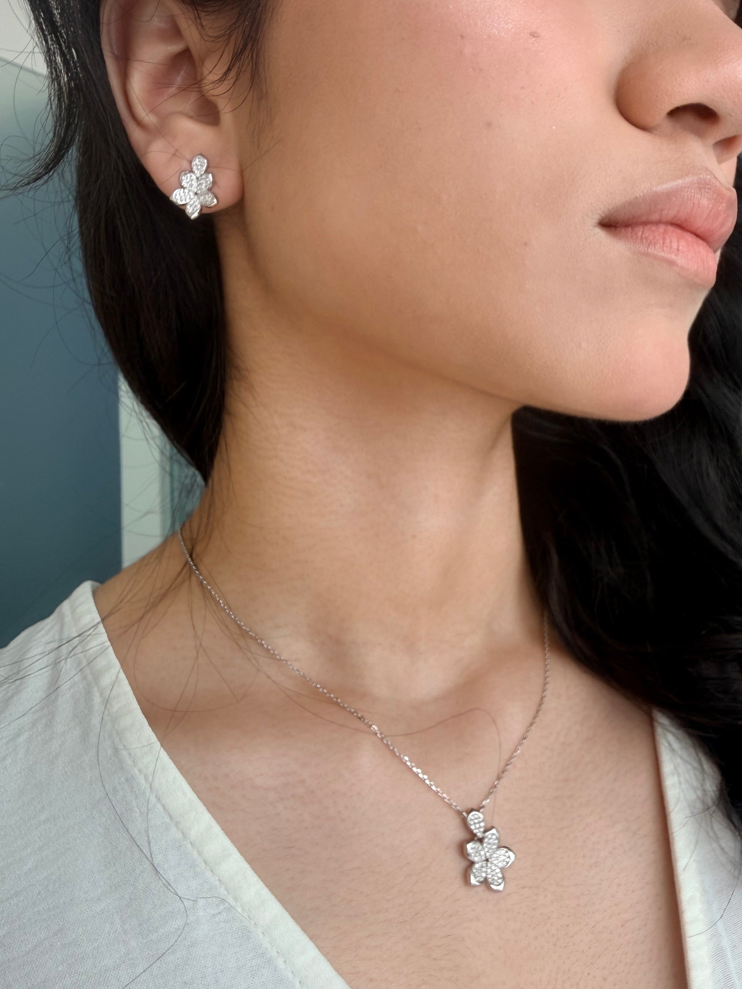 Alora Necklace