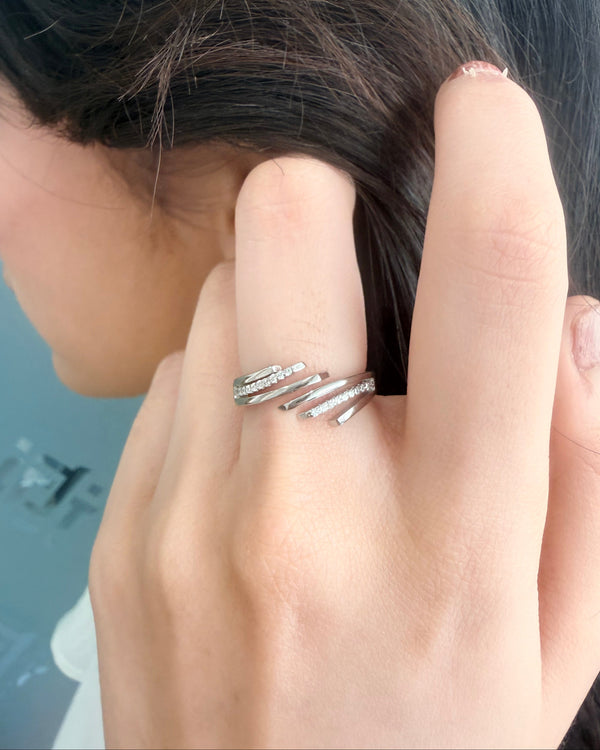 Leo Adjustable Ring