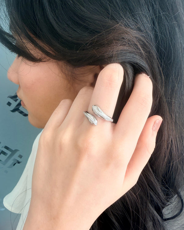 Cygnus Adjustable Ring