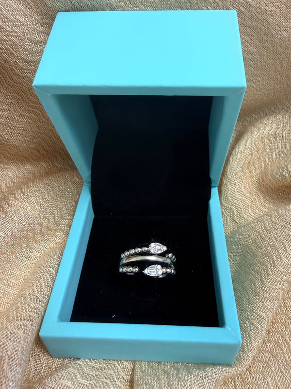 Lily Adjustable Ring