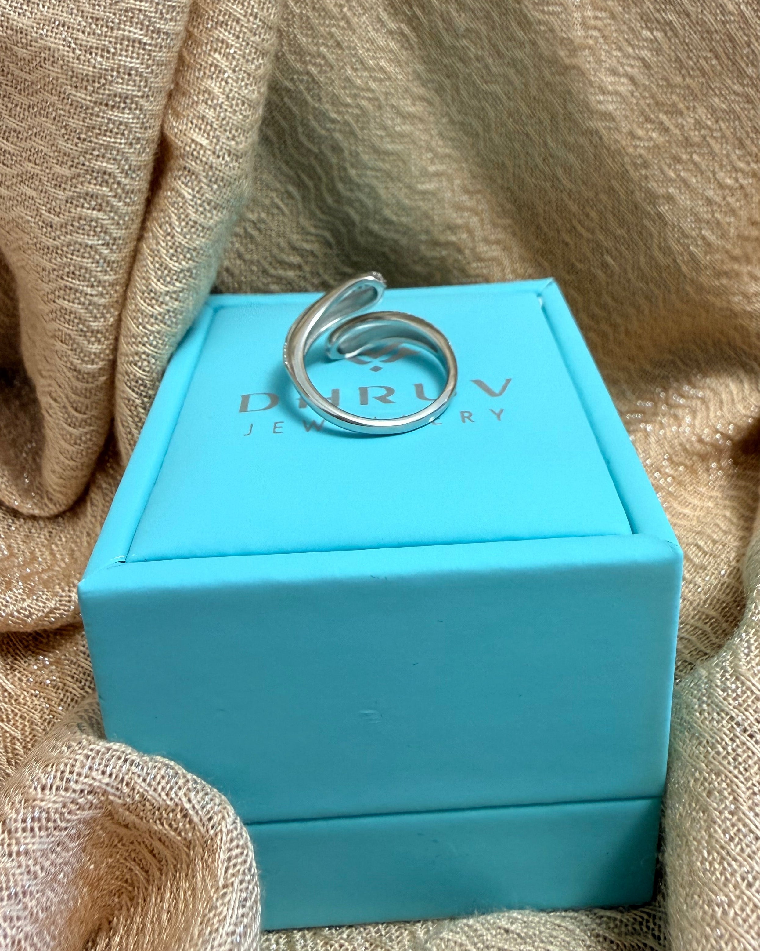 Cygnus Adjustable Ring