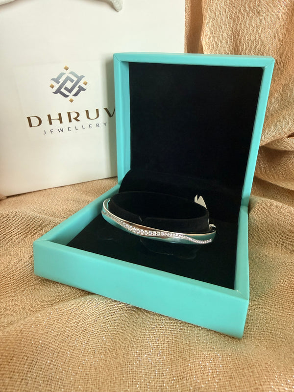 Vera Shine Cuff