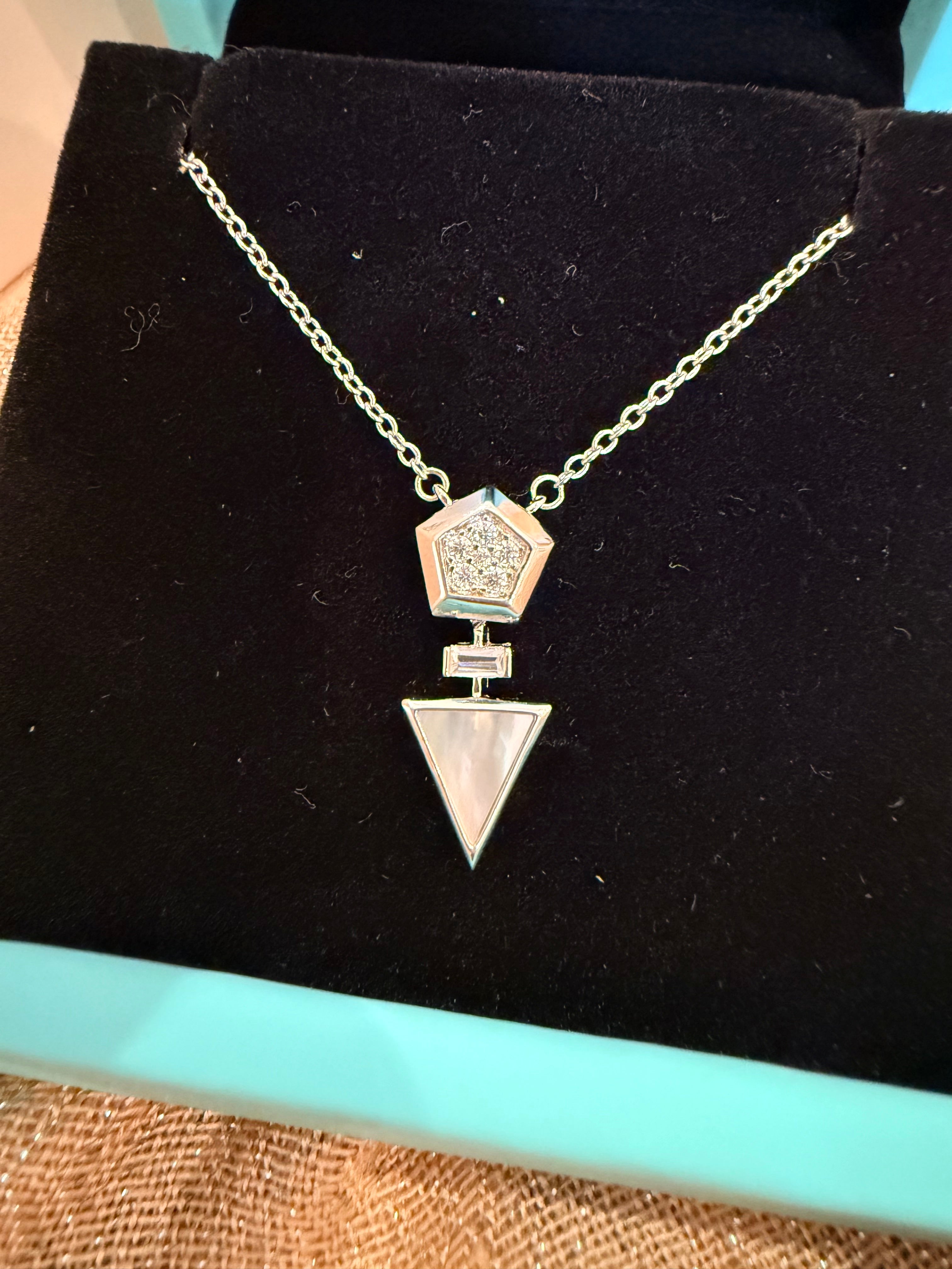 Kaia Necklace