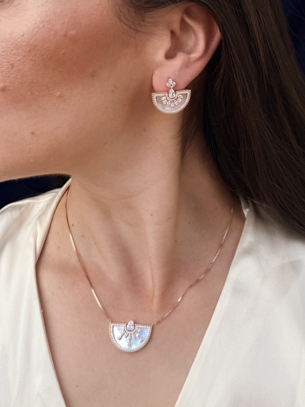 Noor Crescent Necklace