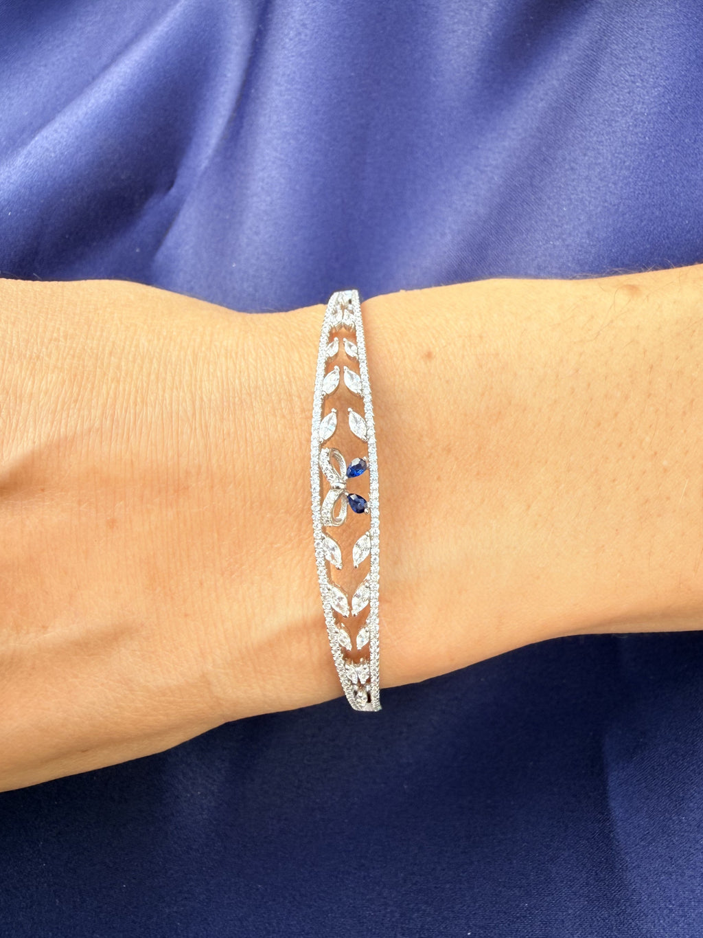 Royal Vine Bracelet